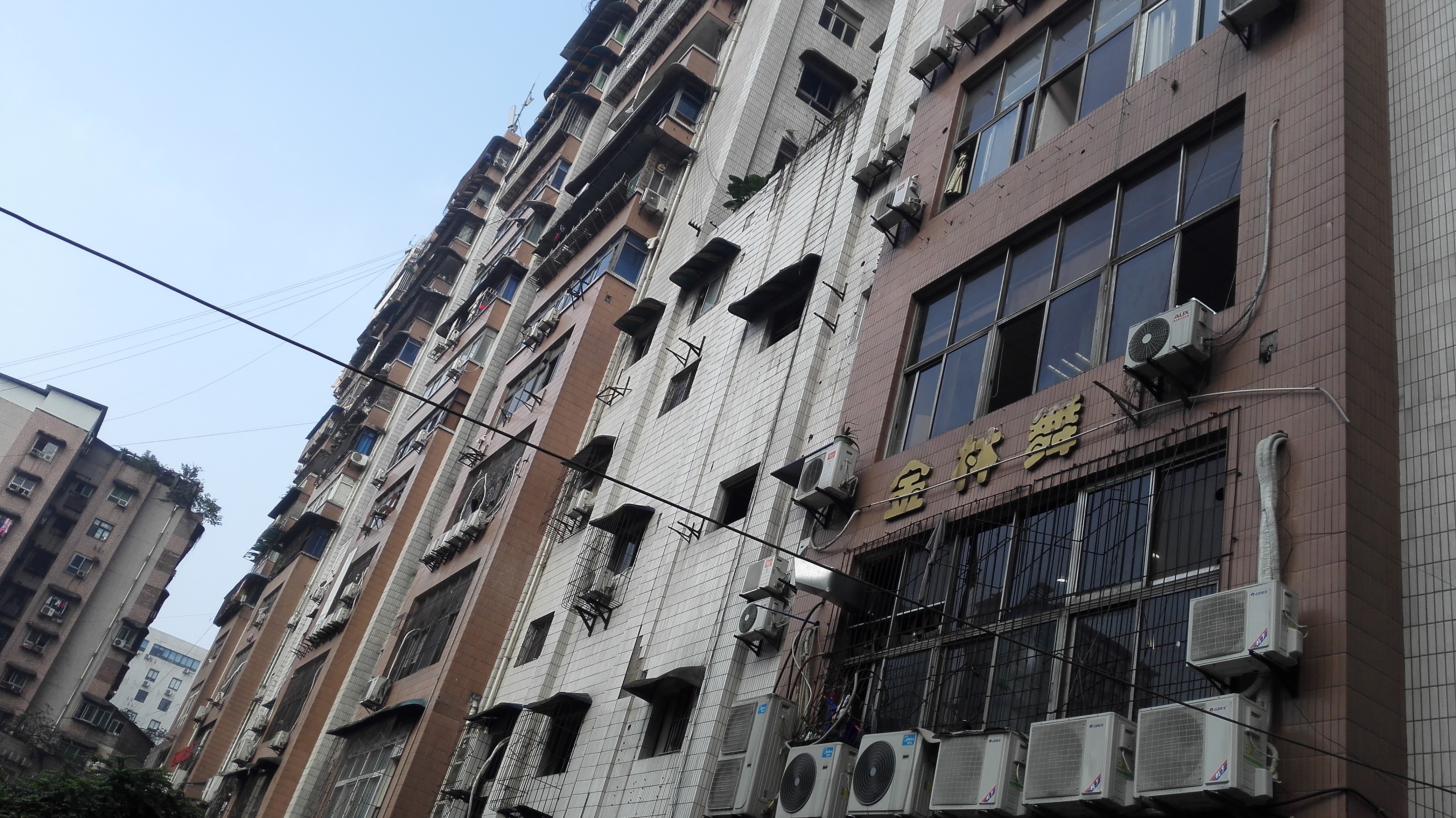 1694408580591151.jpg 重庆南坪住宅 (1).jpg